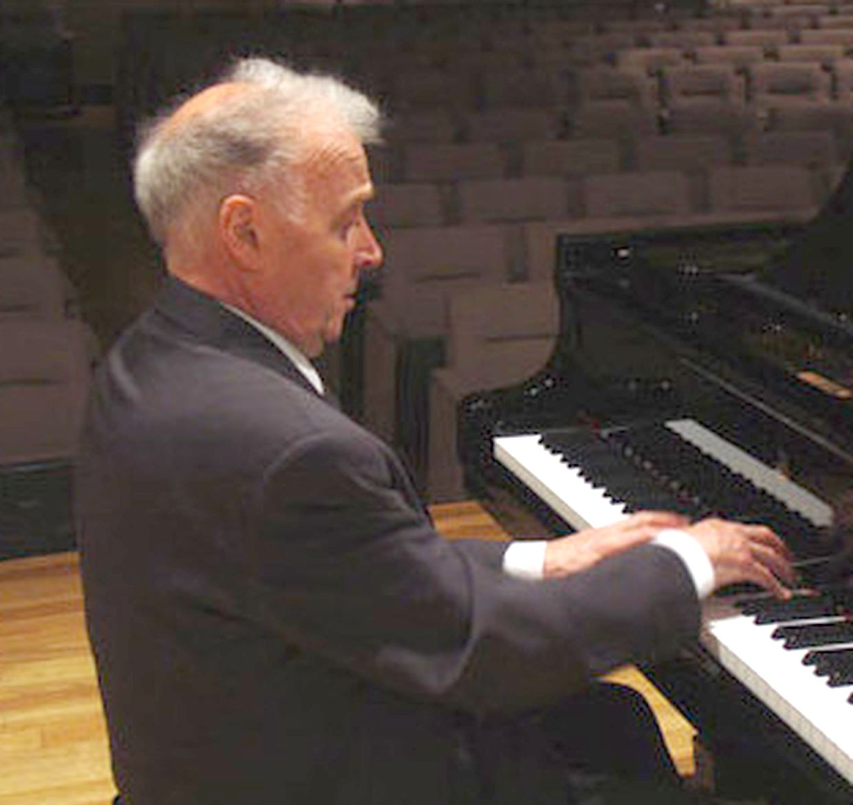 Бернар Флавиньи